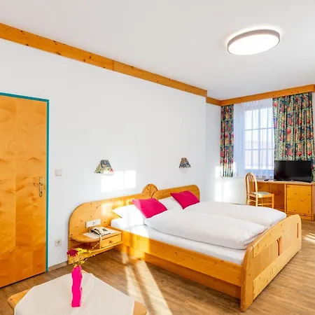 Hotel Krone Oberperfuss