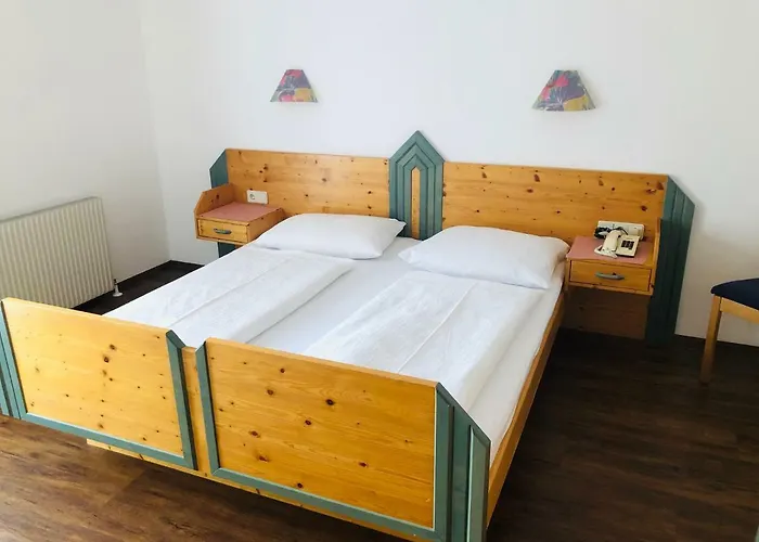 Krone Szálloda Oberperfuss